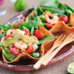Avocado in insalata con palmito e cetrioli Avocado in insalata con palmito e cetrioli