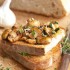 Sandwich ai funghi, formaggio e porri
