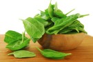 Sfoglie con spinaci, uvetta e pinoli Sfoglie con spinaci, uvetta e pinoli