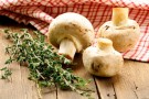 Ricette estive – Carpaccio di manzo con champignon Ricette estive – Carpaccio di manzo con champignon
