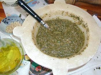 Ricetta pesto alla genovese