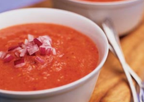 Pranzo di ferragosto, si può iniziare con un gazpacho