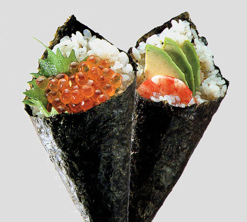 Temaki o coni di riso dai diversi gusti