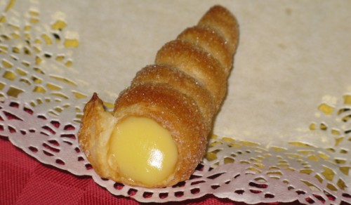 Ricetta cannoncini alla crema