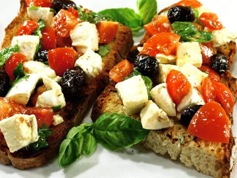 Ricetta bruschetta caprese