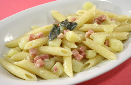 Ricetta pasta con patate e prosciutto