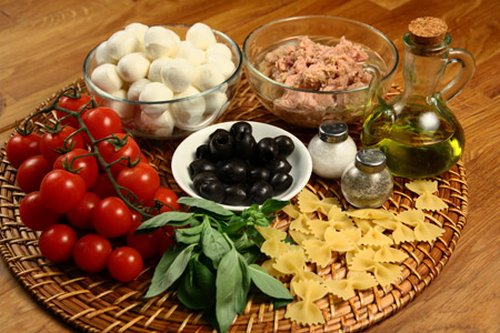 Ricetta insalata mediterranea