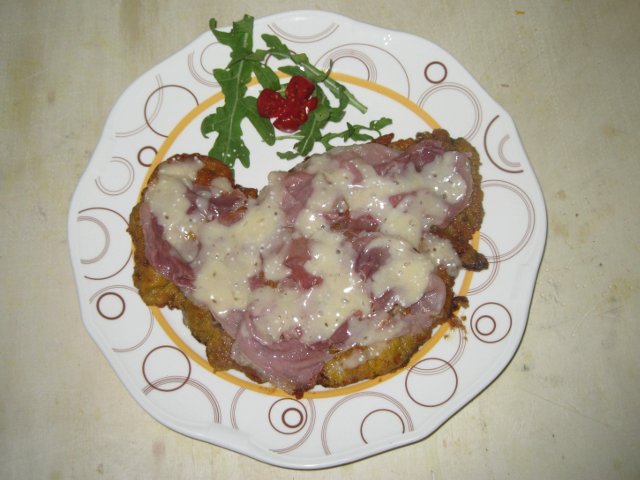 Cotoletta alla bolognese ricetta tradizionale