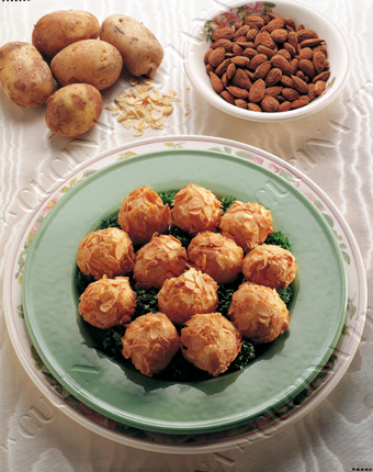 Crocchette di patate con mandorle