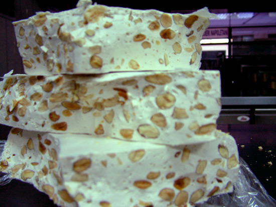 Ricetta classica torrone morbido natalizio