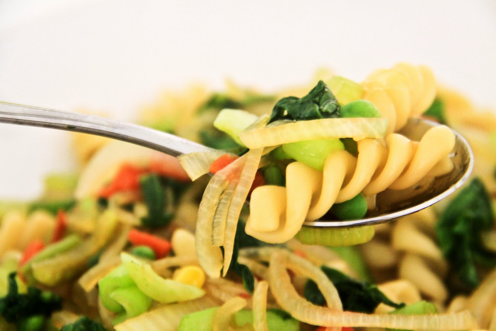 Fusilli con sugo di broccoli e speck