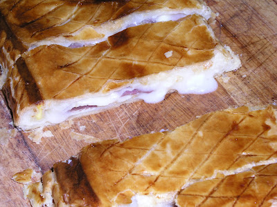 Millefoglie con prosciutto e formaggio 