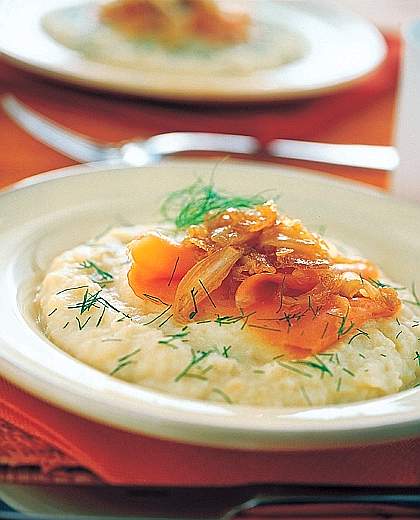 Salmone al vapore con crema di cavolfiori