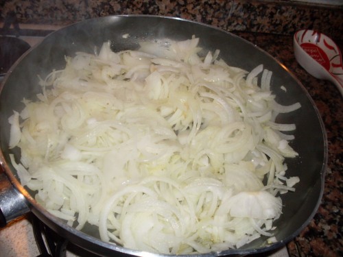 Torta salata di cipolle bianche
