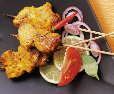 Spiedini di pollo al tandoor