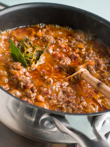 La ricetta classica della lasagna con il ragù