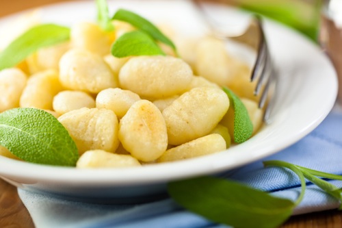 Gnocchi funghi porcini e stracchino