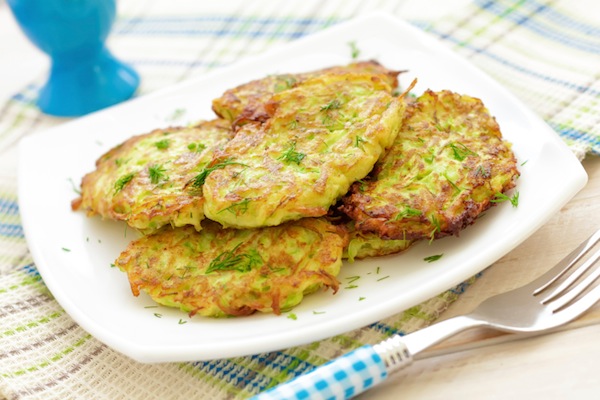 Frittelle di zucchine, sempre fresche, soprattutto con la menta