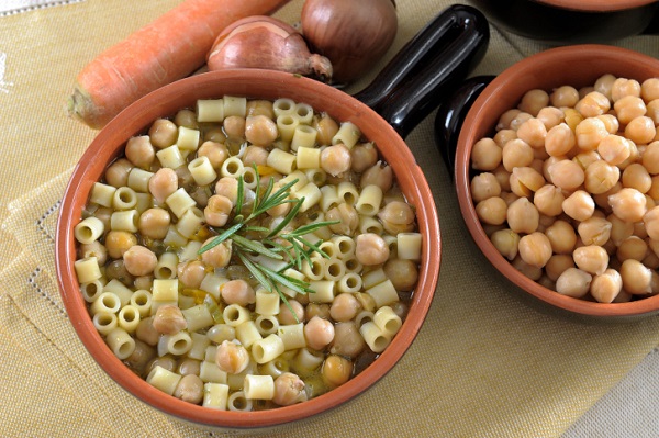 La pasta con i ceci neri