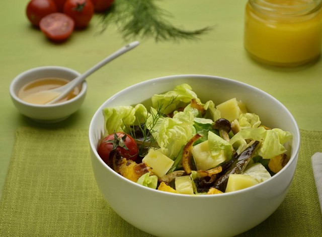 Insalata autunnale con zucca, funghi e miele di millefiori