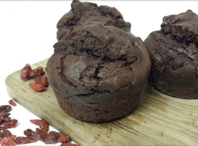 Muffin al cioccolato e bacche di goji