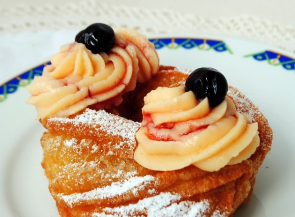 Le vere Zeppole di San Giuseppe fritte