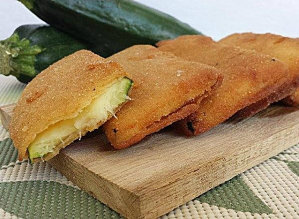 Come ottenere delle appetitose cotolette di zucchine