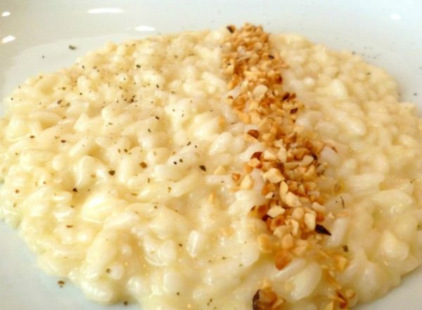 Risotto "Brânz? de burduf" e nocciole