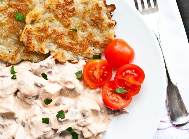 Spezzatino di tofu alla zurighese