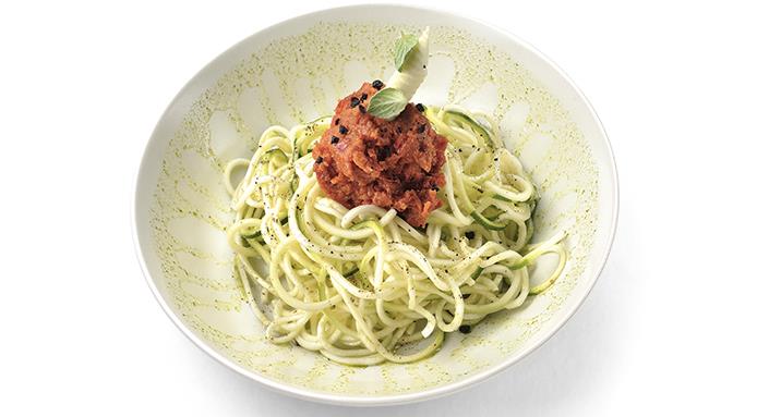 Ferragosto vegano con gli spaghetti di zucchine crudisti