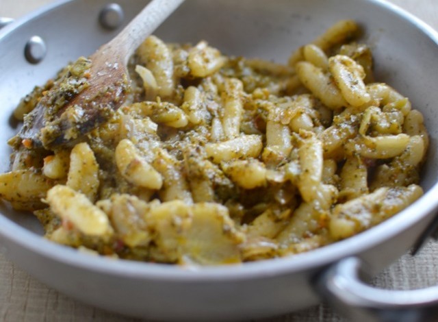 Come si preparano i cavatelli con broccoli e 'nduja