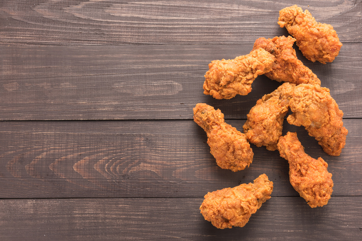 Cosce di pollo fritto in pastella